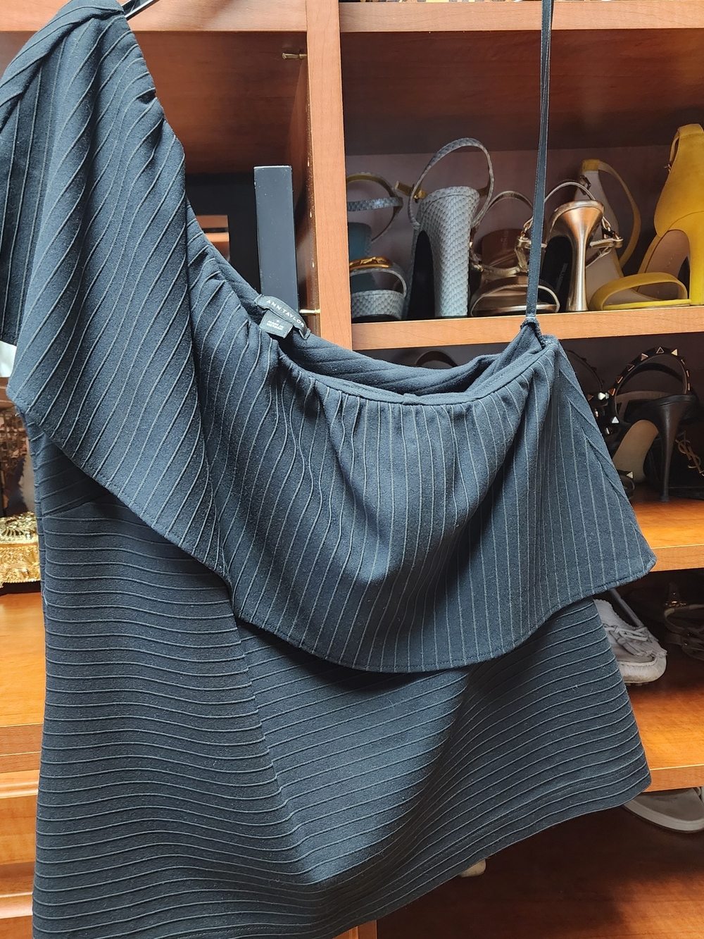 Ann Taylor Ruffled One Shoulder Top